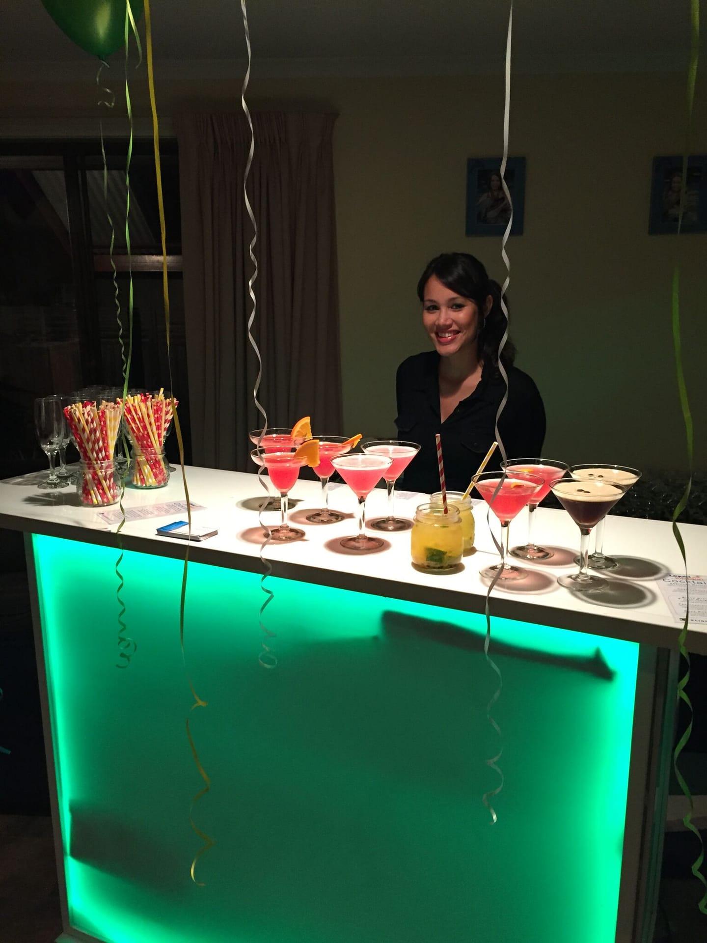 Kombi Cart Bar 1